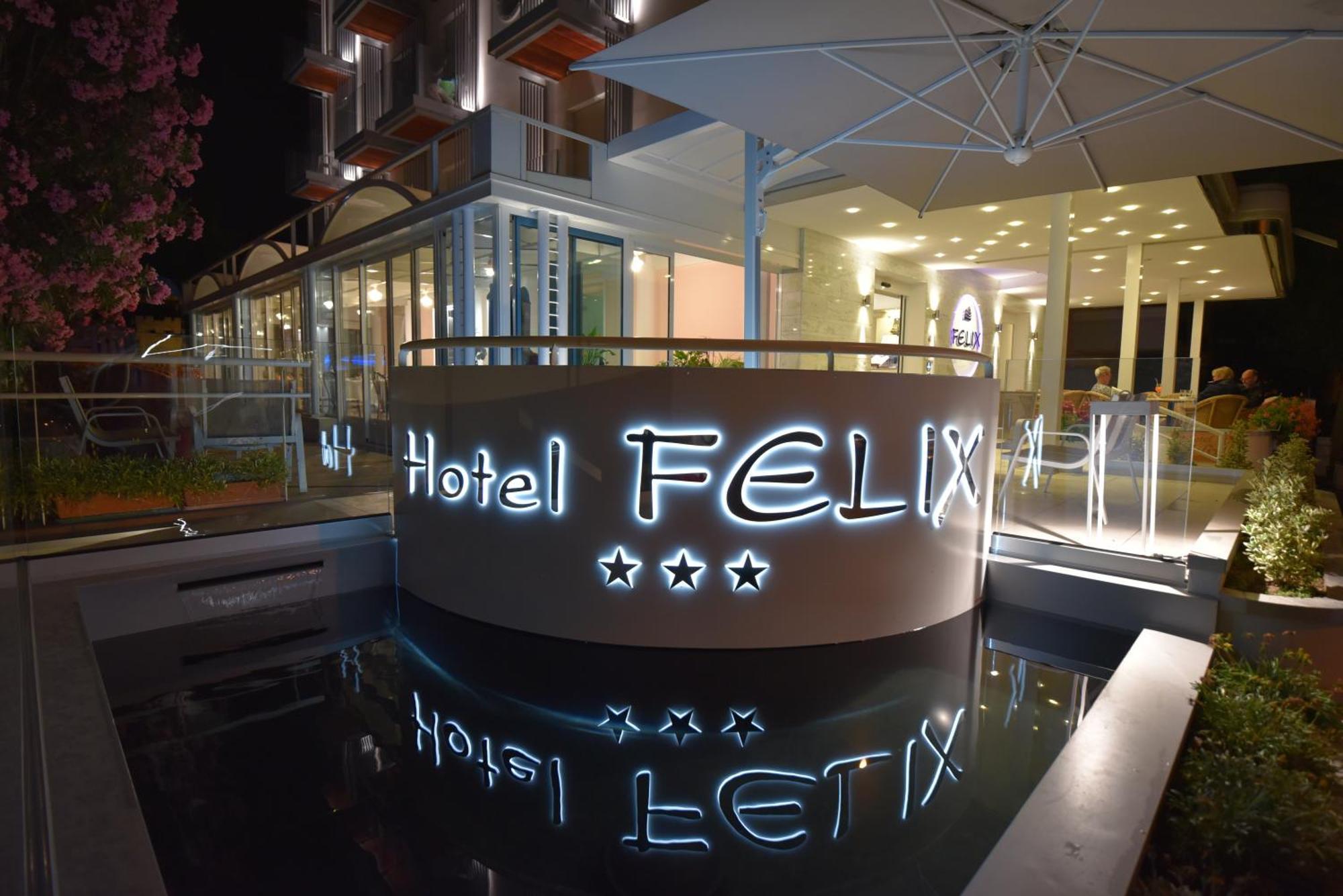 Hotel Felix ริมินี ภายนอก รูปภาพ